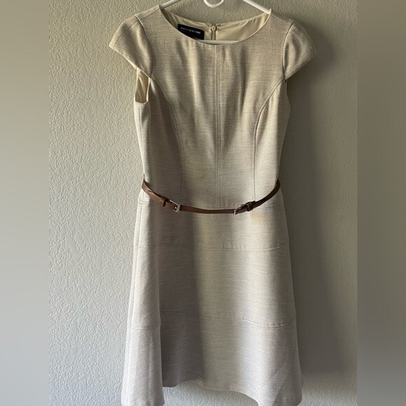 Jones New York Petite Cap Sleeve Tan Canvas Dress with Belt Size 8P Lined - Picture 1 of 11